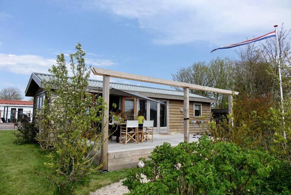 Strandvakantiehuisje! 沃库姆 外观 照片