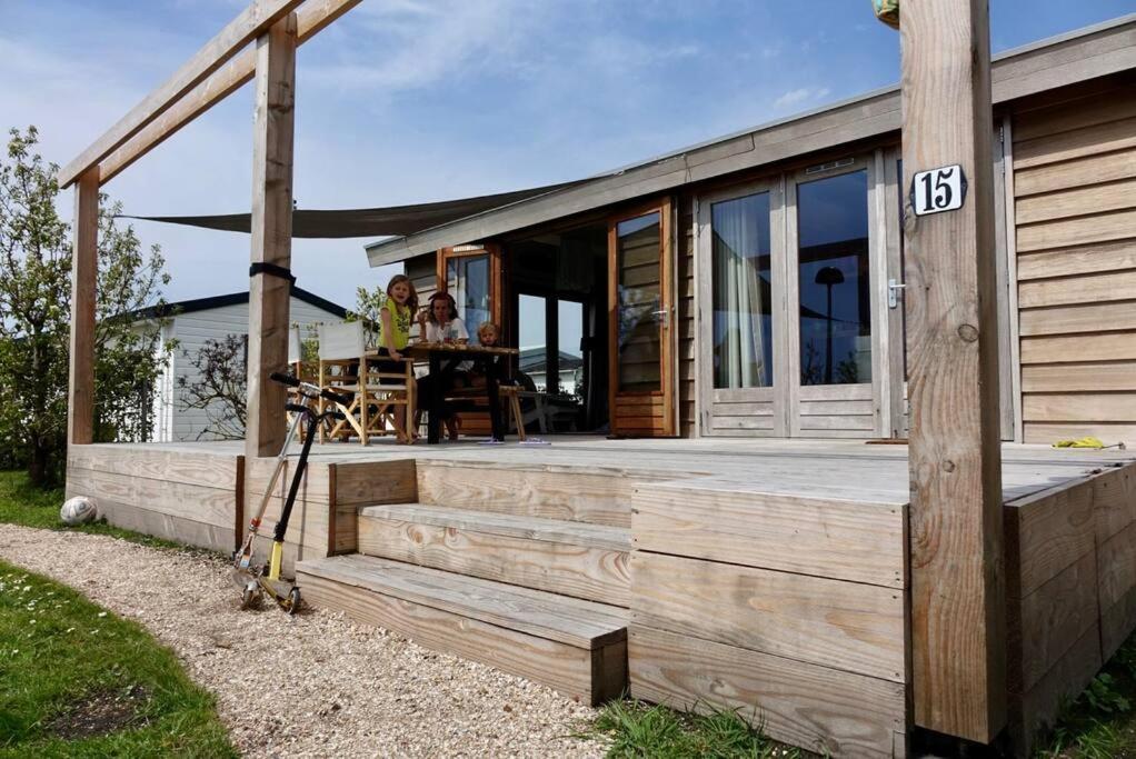 Strandvakantiehuisje! 沃库姆 外观 照片